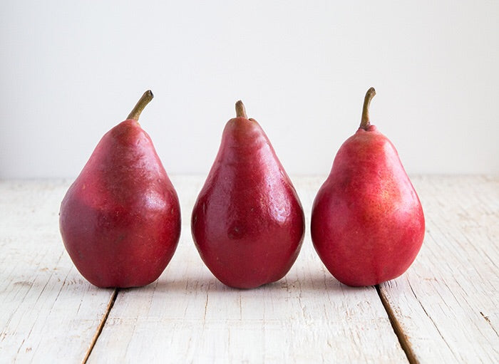 Red Bartlett European Pear